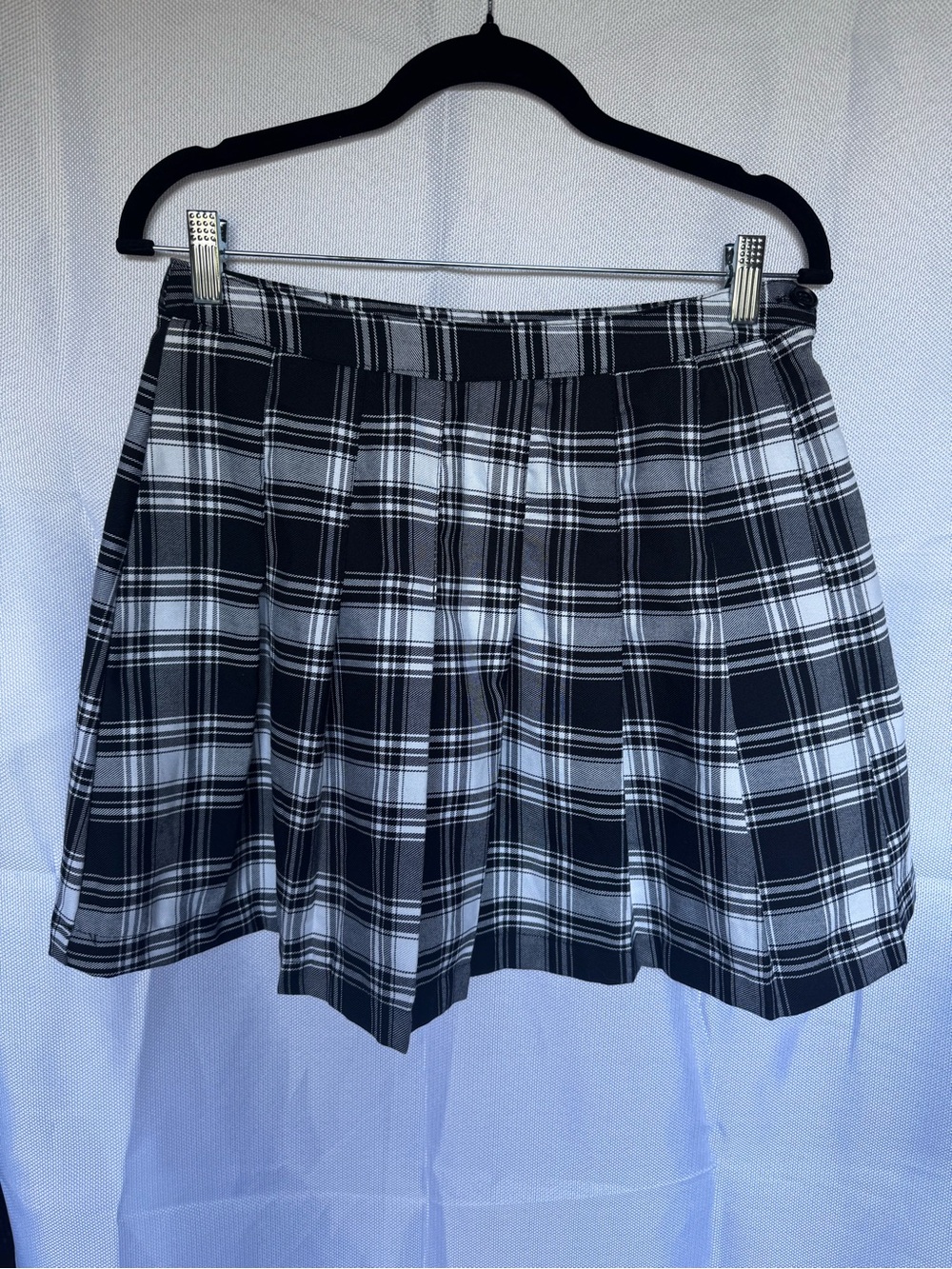 Black & White Plaid Pleated Skirt